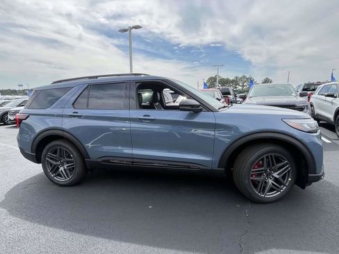 New 2026 Ford Explorer ST AWD/4WD image 2