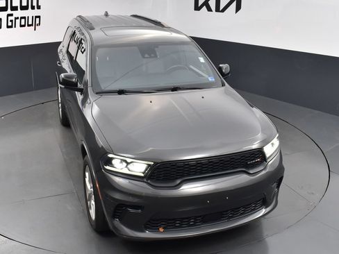 Used 2024 Dodge Durango GT AWD/4WD image 16