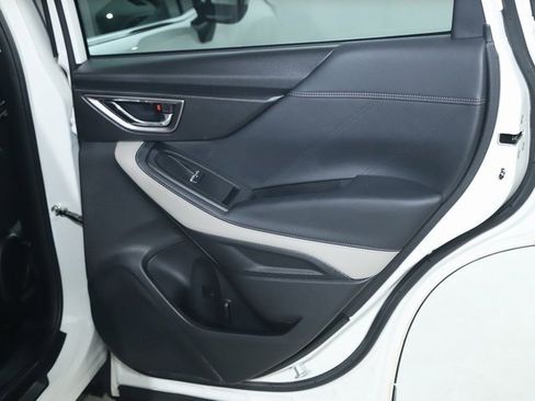 Certified 2023 Subaru Forester Limited image 35