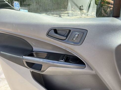 Used 2020 Ford Transit Connect XL FWD image 19