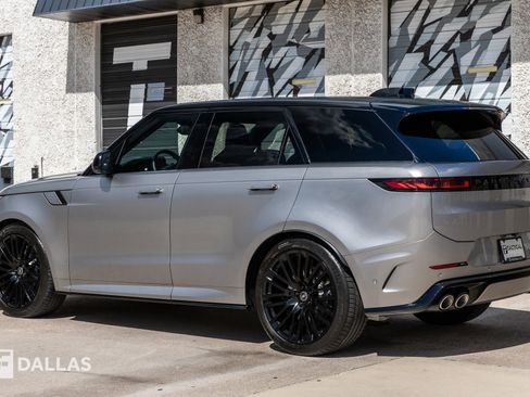 Used 2024 Land Rover Range Rover Sport image 13