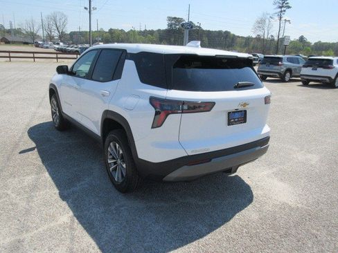New 2026 Chevrolet Equinox LT FWD image 7