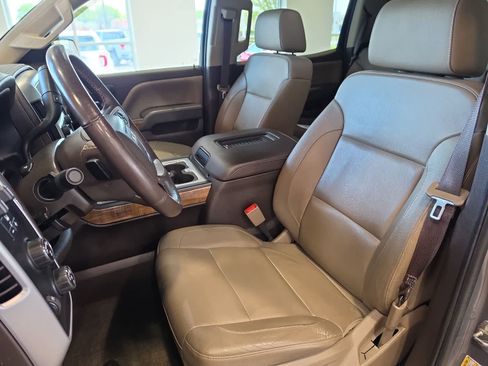 Used 2017 GMC Sierra 1500 SLT w/ SLT Premium Package AWD/4WD image 14