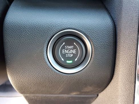 New 2026 GMC Acadia Elevation image 24