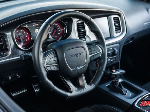 Used 2015 Dodge Charger SRT Hellcat image 6