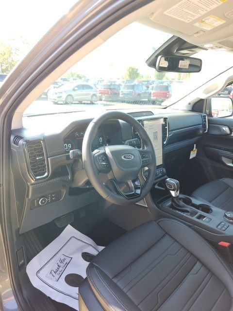 New 2026 Ford Ranger Lariat w/ Trailer Tow Package AWD/4WD image 36