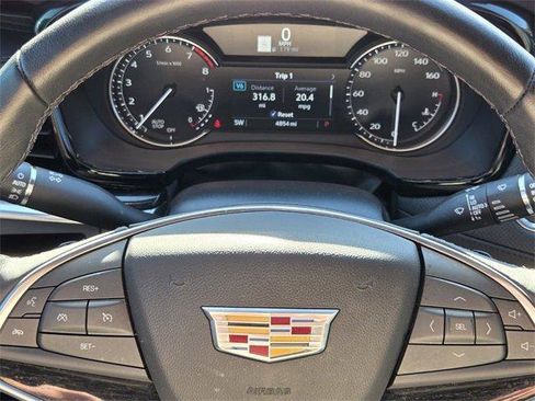 Certified 2024 Cadillac XT5 Premium Luxury image 14