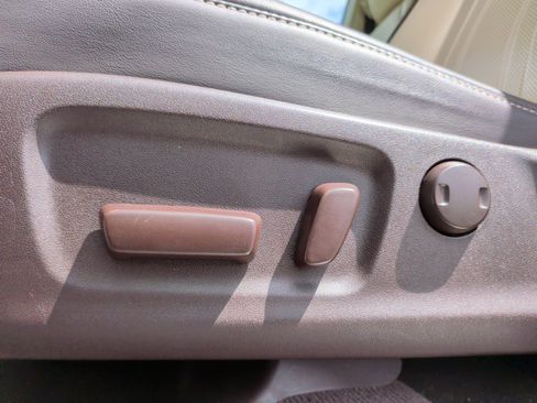 Used 2018 Lexus RX 350 FWD w/ Premium Package image 27