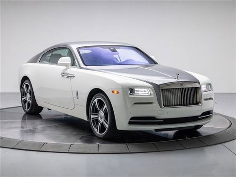 Used 2016 Rolls-Royce Wraith image 7