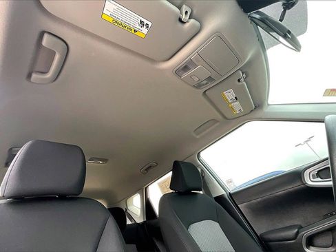 Certified 2022 Kia Soul LX w/ Technology Package image 21