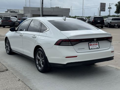 Used 2024 Honda Accord EX image 8