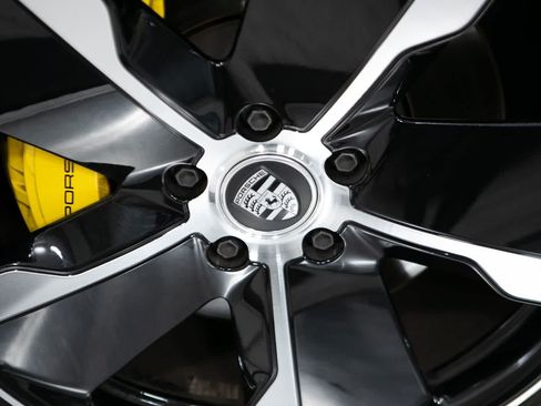 Certified 2024 Porsche Taycan GTS AWD/4WD image 11