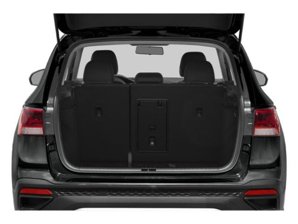 Used 2022 Volkswagen Taos S FWD image 11