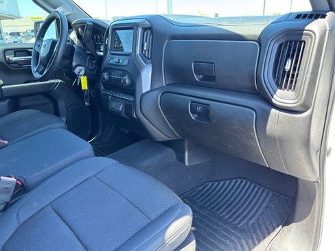 Used 2019 Chevrolet Silverado 1500 Custom Trail Boss w/ Custom Convenience Package AWD/4WD image 11