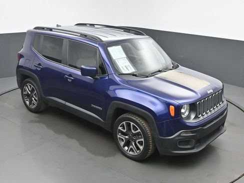 Used 2018 Jeep Renegade Latitude image 44