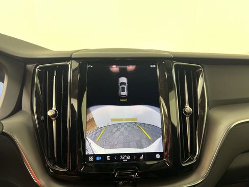 Certified 2025 Volvo XC60 B5 Core w/ Climate Package image 26