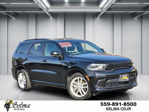 Used 2025 Dodge Durango GT image 1