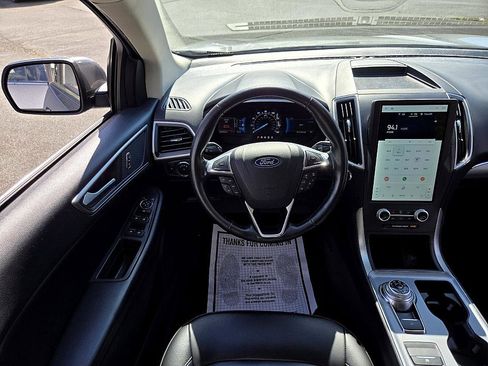 Used 2021 Ford Edge SEL image 10