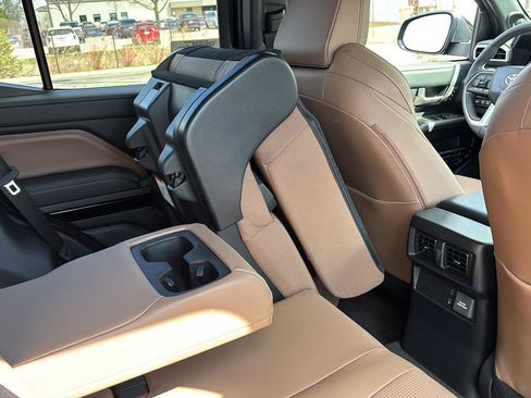 New 2026 Toyota 4Runner Limited image 12