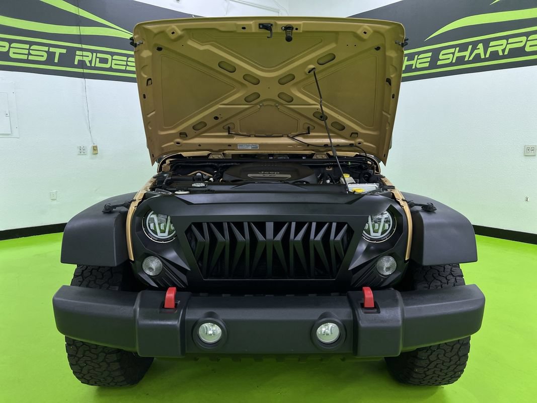 Used 2014 Jeep Wrangler Unlimited Sport w/ Quick Order Package 24S AWD/4WD image 4