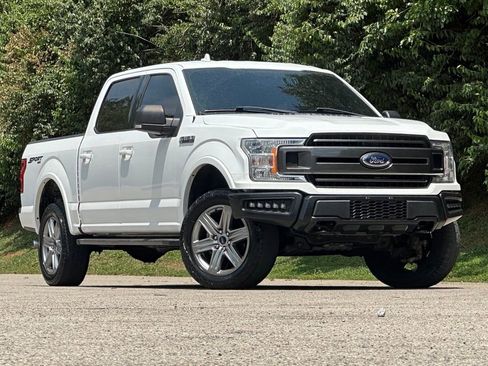 Used 2018 Ford F150 XLT w/ Equipment Group 302A Luxury AWD/4WD image 2