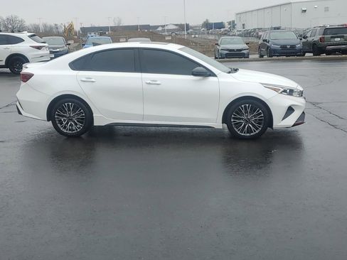 Used 2022 Kia Forte GT-Line w/ GT-Line Premium Package image 10