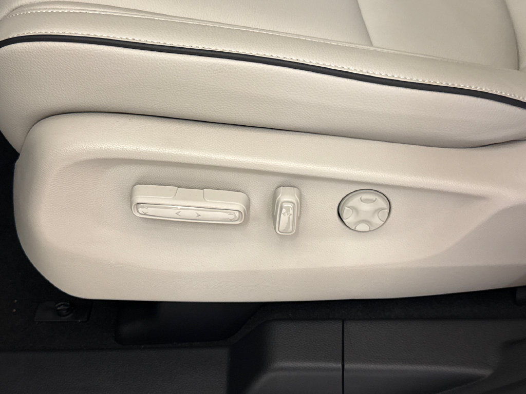 New 2027 Honda Odyssey Touring image 23