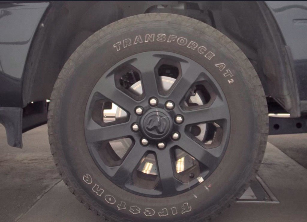 Used 2025 RAM 2500 Big Horn AWD/4WD image 2