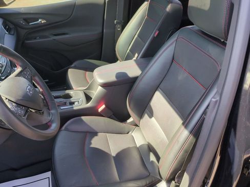 Used 2023 Chevrolet Equinox RS w/ RS Leather Package image 12