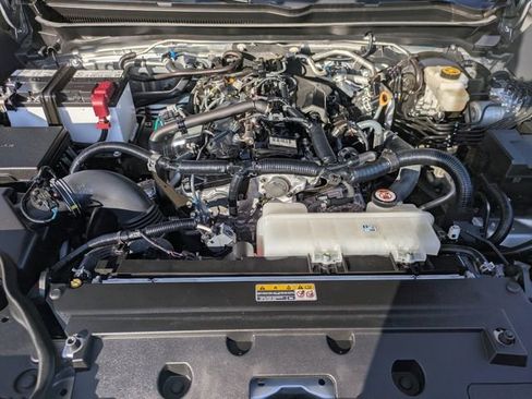 Used 2024 Toyota Tacoma Limited image 38