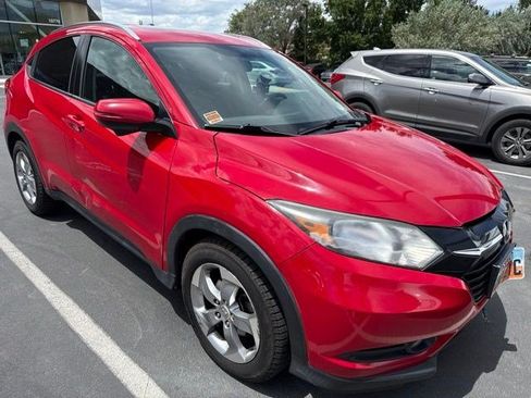 Used 2017 Honda HR-V EX-L image 2