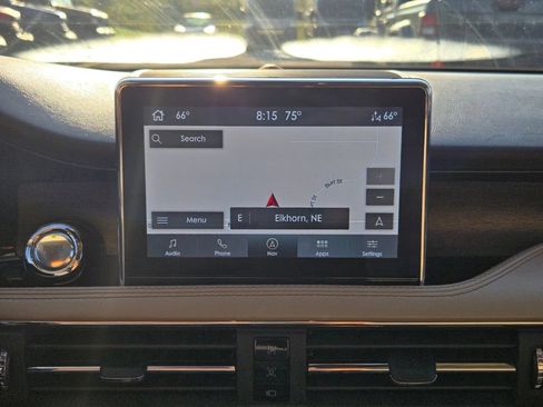 Used 2022 Lincoln Corsair Reserve w/ Equipment Group 201A AWD/4WD image 23