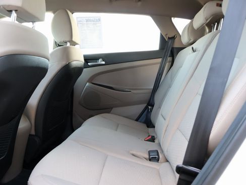 Used 2019 Hyundai Tucson Value w/ Cargo Package image 18