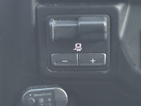 Used 2022 GMC Sierra 2500 Denali w/ Denali Black Diamond Edition image 31