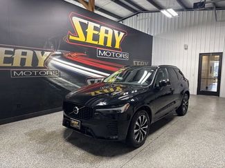 Used 2023 Volvo XC60 B5 Plus AWD/4WD video 1