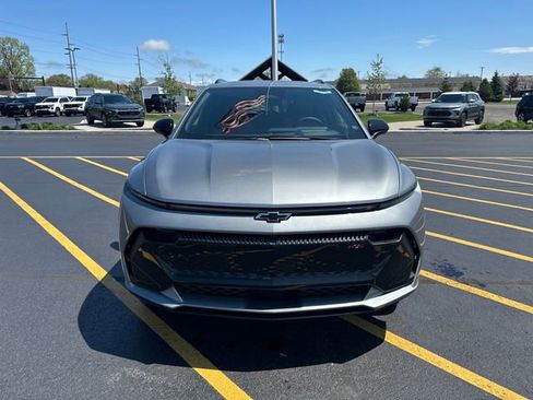 New 2025 Chevrolet Equinox EV RS w/ Active Safety Package 3 image 8