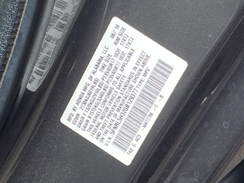 Used 2016 Honda Odyssey SE image 9
