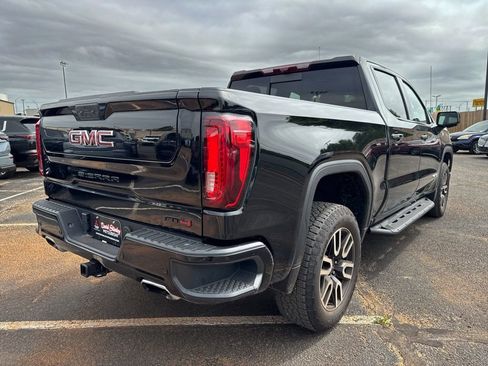 Used 2024 GMC Sierra 1500 AT4 w/ Technology Package AWD/4WD image 4