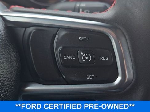 Used 2023 Jeep Gladiator Rubicon w/ Cold Weather Group image 25