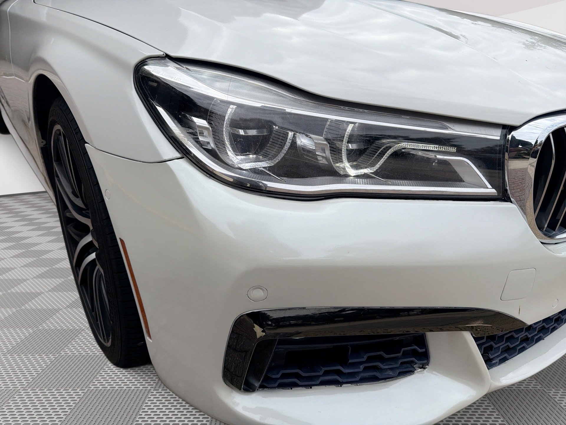 Used 2018 BMW 750i w/ Executive Package RWD image 49