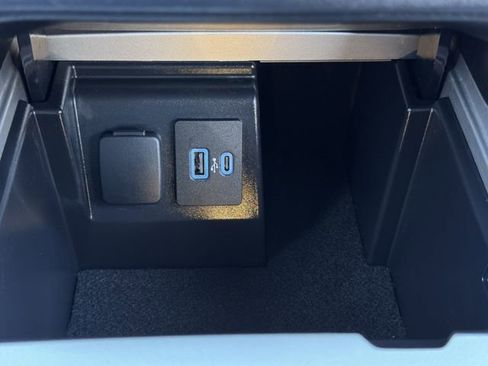 Used 2023 Ford Explorer ST w/ Equipment Group 401A image 21