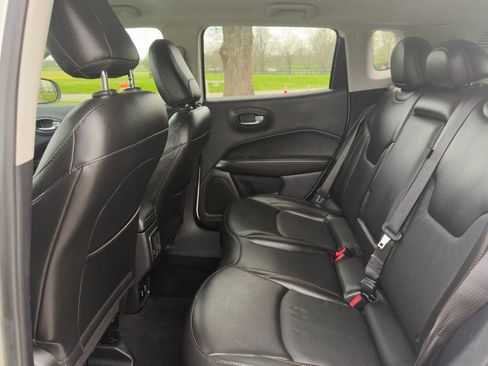 Used 2021 Jeep Compass Limited AWD/4WD image 21