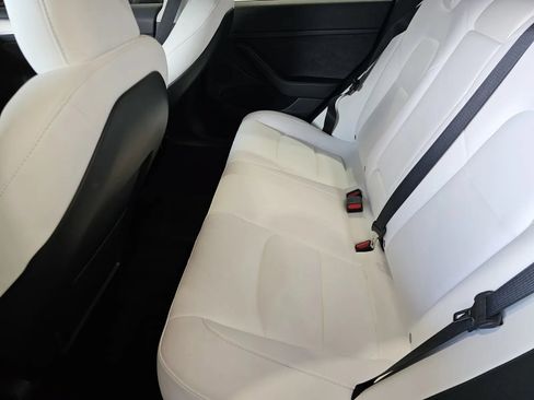 Used 2023 Tesla Model 3 Standard Range RWD image 12