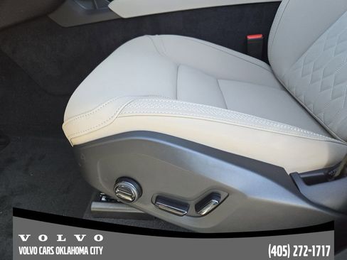 New 2026 Volvo XC90 B5 Core w/ Protection Package Premier image 23
