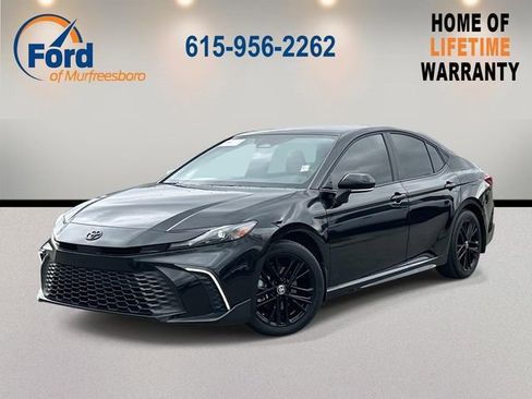 Used 2026 Toyota Camry SE w/ Convenience Package image 1