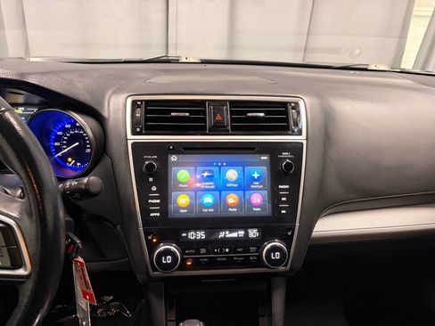 Used 2019 Subaru Outback 2.5i Premium AWD/4WD image 15