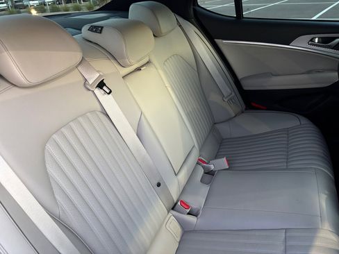 Used 2023 Genesis G70 2.0T w/ Sport Prestige Package image 18