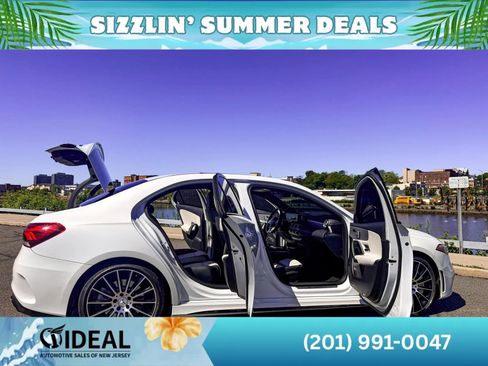 Used 2020 Mercedes-Benz A 35 AMG 4MATIC image 9
