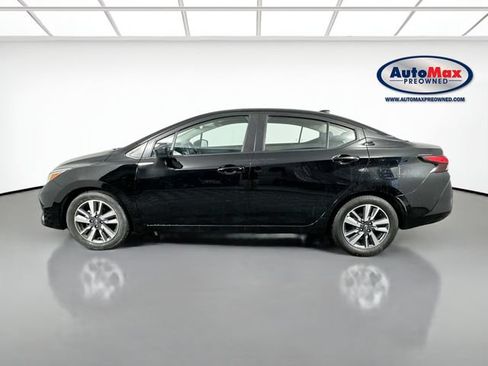 Used 2023 Nissan Versa SV FWD image 8