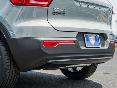 New 2026 Volvo XC40 B5 Core w/ Protection Package Premier AWD/4WD image 7